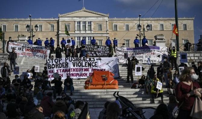 Grèce : des centaines de manifestants contre les refoulements de migrants