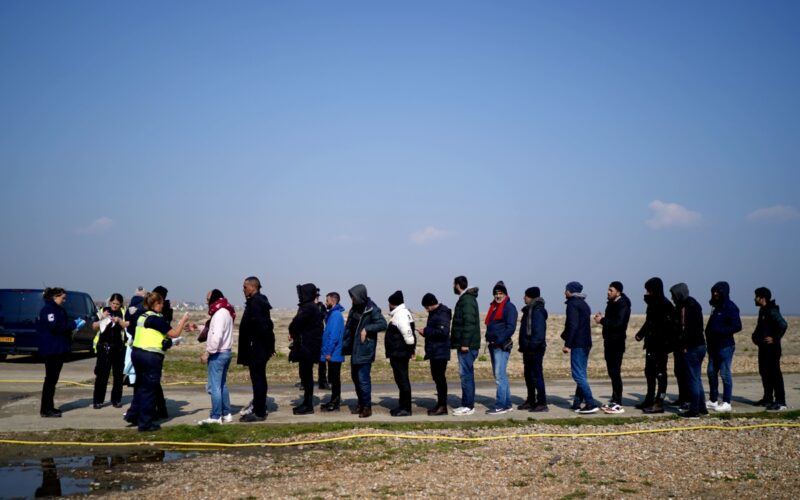 Immigration : un dimanche de Pâques très politique anti-Johnson dans les églises anglaises