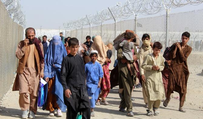 Loin de l'exode de Kaboul, lorsque des Afghans retournent au pays