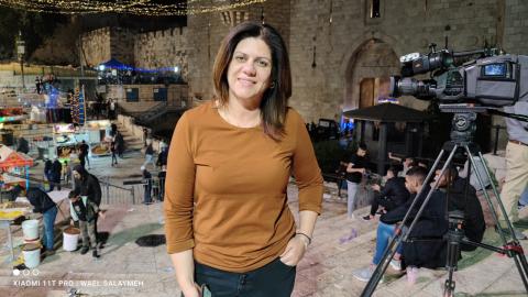 La célèbre journaliste Shireen Abu Akleh tuée par des soldats israéliens lors d’affrontements en Cisjordanie