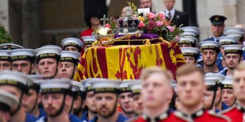 Des funérailles royales et d'État pour Elisabeth II