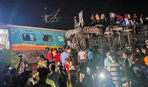 Catastrophe ferroviaire en Inde : Au moins 207 morts et 850 blessés