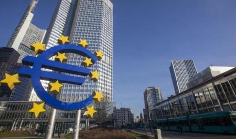 Inflation dans la zone euro : inquiétudes des ménages et des banques