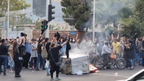 Iran : la police veut continuer à tuer les manifestants