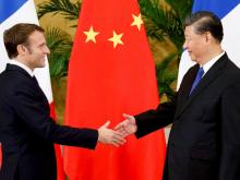 Macron en Chine pour peser en Asie - Pacifique