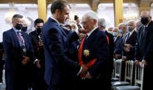 Le président français salue la mémoire d'un officier défenseur des harkis