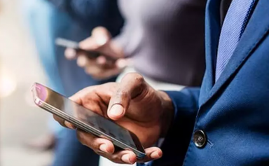«Appelez la Russie» : campagne téléphonique contre la propagande de Moscou