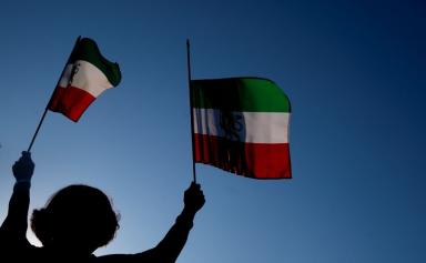 Iran : des arrêts de travail massifs relancent la contestation