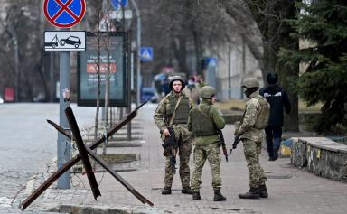 Guerre en Ukraine, l'Otan se prépare à toute éventualité