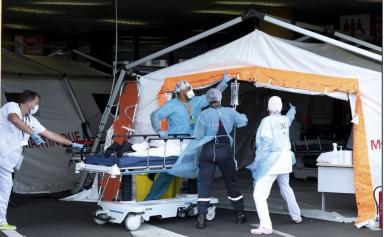 Martinique : deux responsables syndicaux, farouches opposés au vaccin, meurent du Covid-19