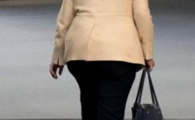 Retraite politique au goût amer pour Angela Merkel