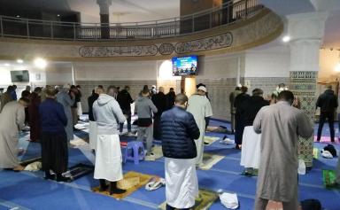 Neuf mosquées ou salles de prière fermées, dont huit pour raisons administratives