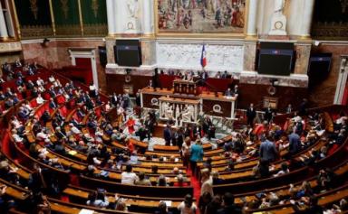Pouvoir d'achat  : clap de fin au Parlement français, une "victoire politique"