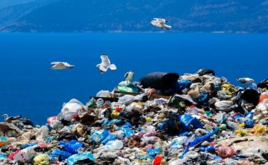 Méditerranée : le plastique au centre des attentions au congrès de la nature