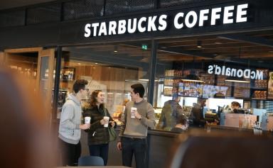 Les cafés Starbucks ternis par les revendications de leurs salariés