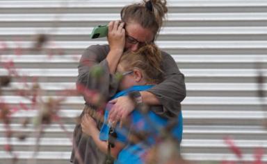 Le Texas pleure ses enfants morts, la colère monte aux Etats-Unis