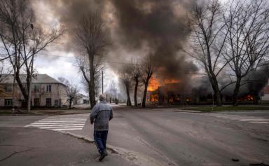 L’Est de l’Ukraine se prépare à de violents combats