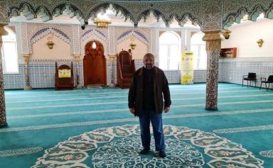La mosquée de Francfort propose son aide aux réfugiés ukrainiens pendant le ramadan